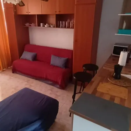 Nuevo Apto Para Hasta 6 Personas Muy Cerca De Playa Levante Benidorm Con Jardines Y Gran Piscina , Pista De Tennis Y Futbol Deportes Y Zona Infantil ,En Urbanizacion Con Parking Exterior photo