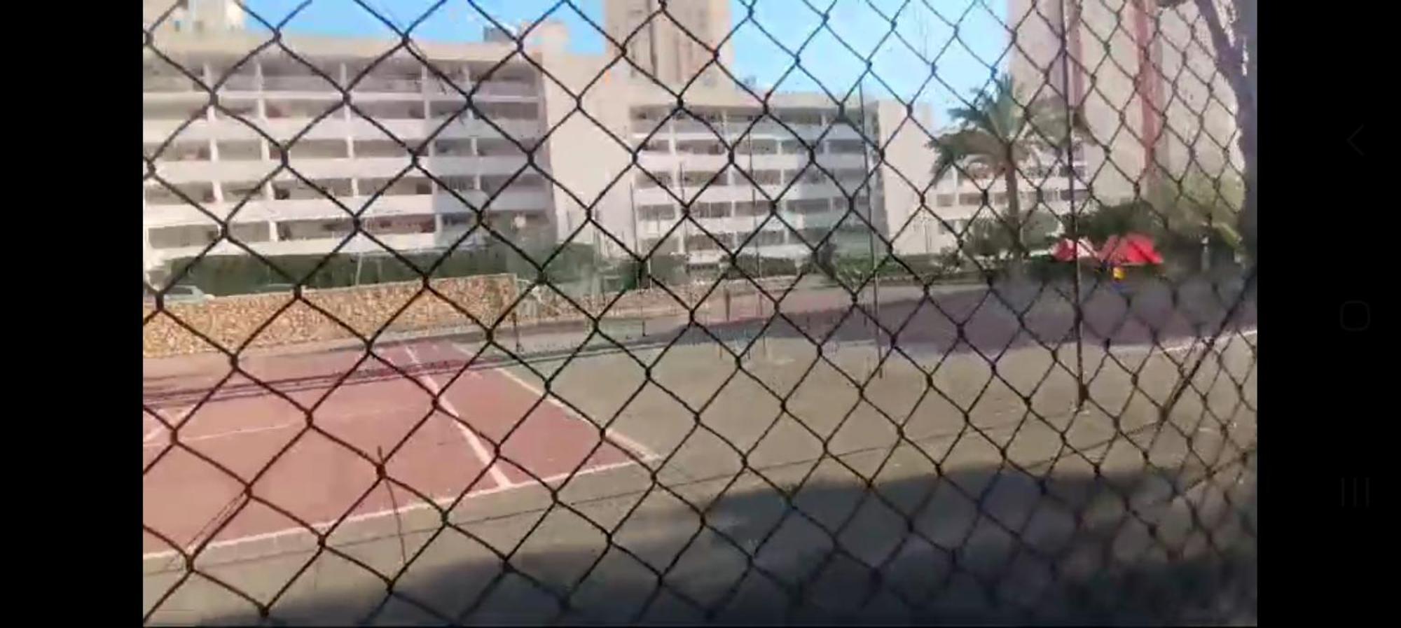 Apartment Nuevo Apto Hasta 6 Personas Muy Cerca De Playa Levante Con Jardines Y Gran Piscina , Pista De Tennis Y Futbol Deportes Y Zona Infantil ,en Urbanizacion Con Parking *