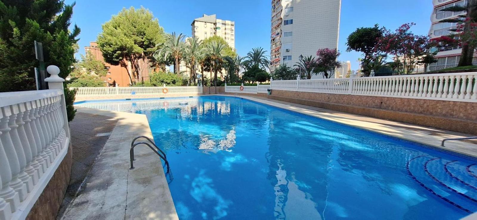 Nuevo Apto Hasta 6 Personas Muy Cerca De Playa Levante Con Jardines Y Gran Piscina , Pista De Tennis Y Futbol Deportes Y Zona Infantil ,en Urbanizacion Con Parking Apartment *