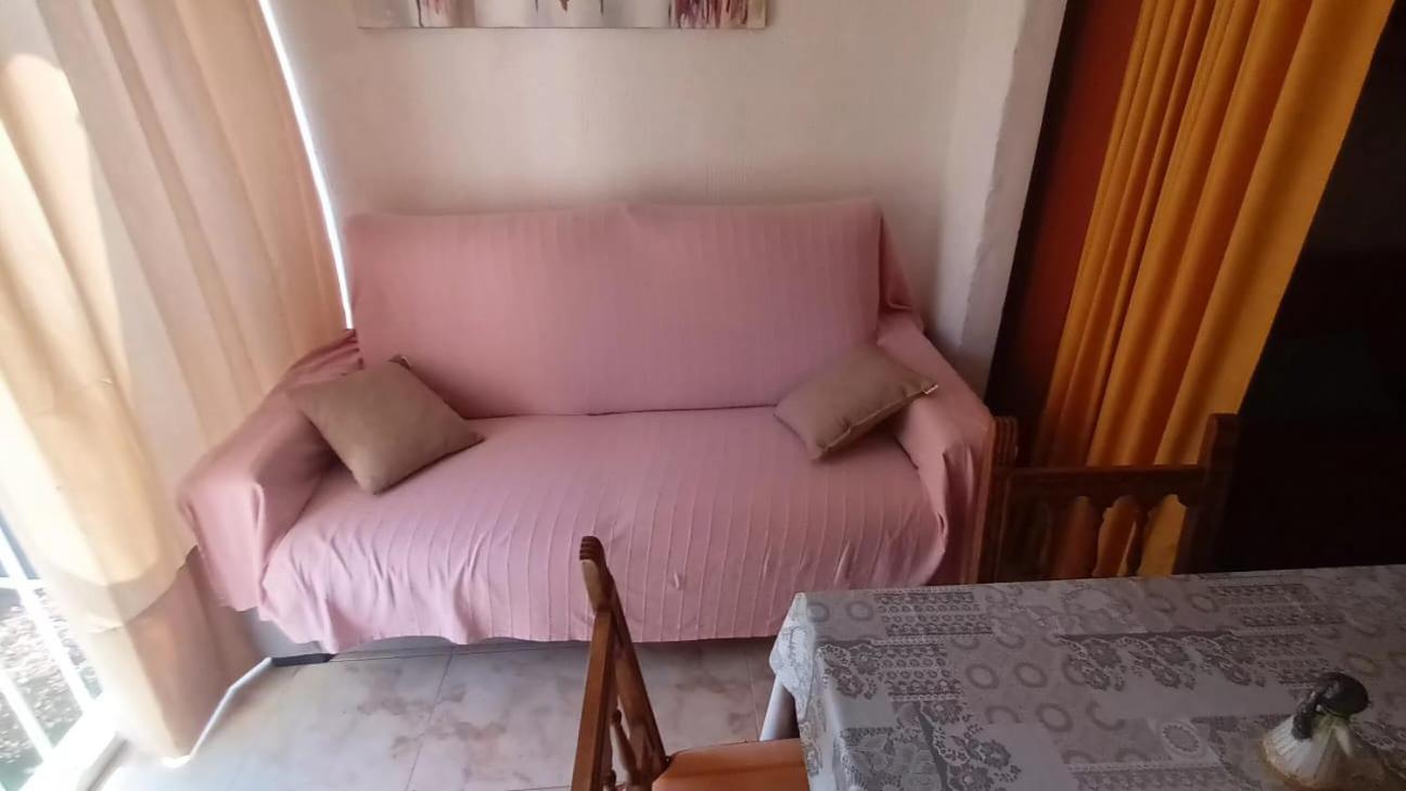 Apartament Nuevo Apto Hasta 6 Personas Muy Cerca De Playa Levante Con Jardines Y Gran Piscina , Pista De Tennis Y Futbol Deportes Y Zona Infantil ,en Urbanizacion Con Parking